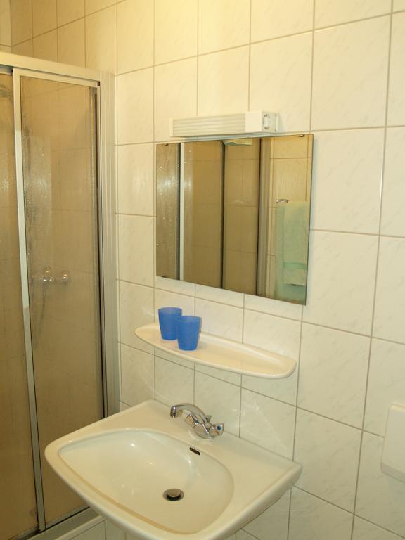 Pension Loeffler Steinbach am Wald Habitación foto