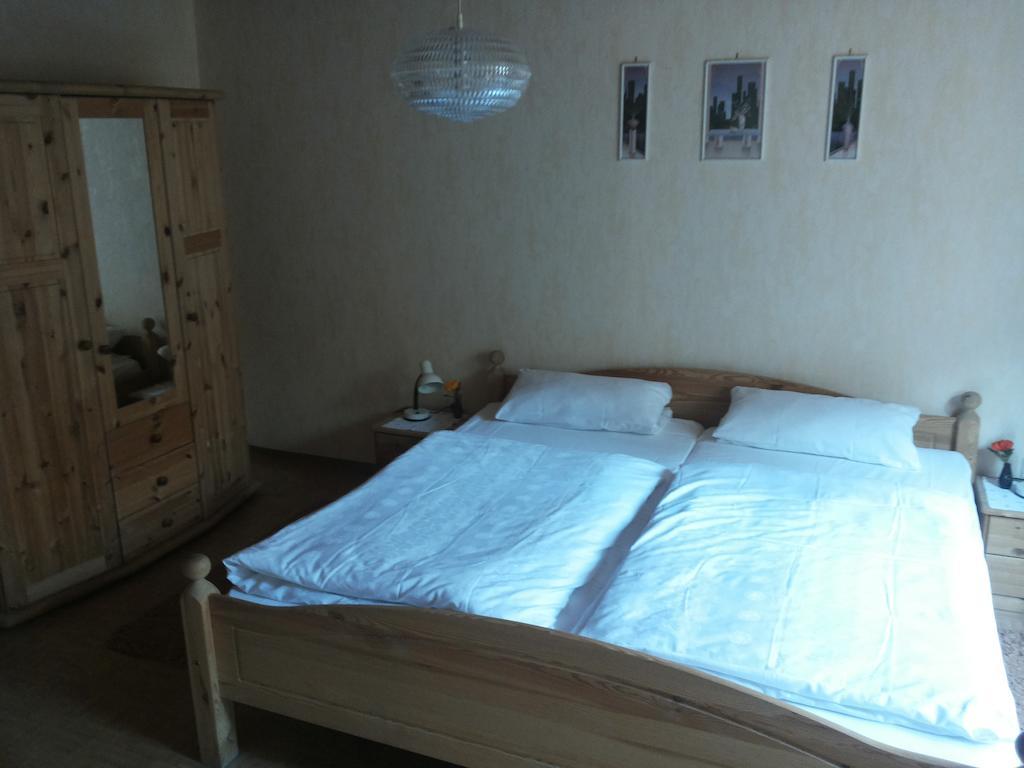 Pension Loeffler Steinbach am Wald Habitación foto