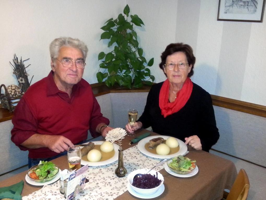 Pension Loeffler Steinbach am Wald Exterior foto
